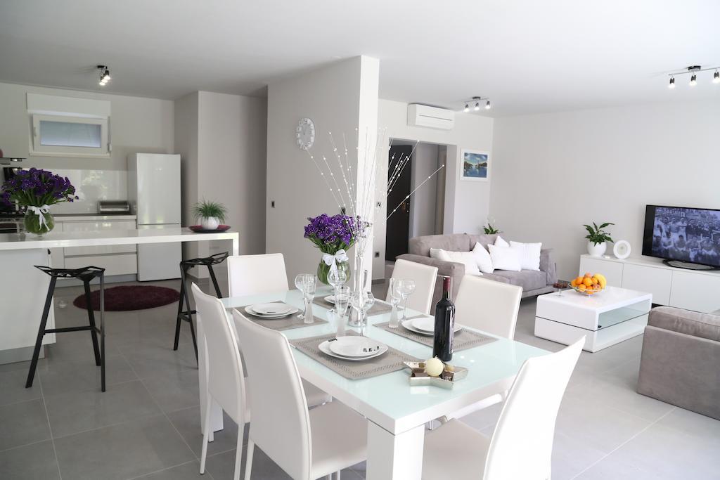 Beach Apartments Dumicic Podstrana Chambre photo